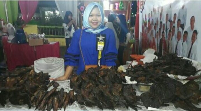 Darnisa Arzuria Harahap ” Ikan Sale Padangsidimpuan Kembali Mendapat Juara II di Festival Oleh2 Tabagsel