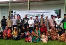 PEMUDA PERANTAUAN PADANG LAWAS GELAR KHITANAN MASSAL DI AEK NABARA