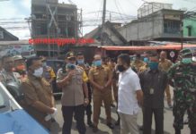 Gugus Tugas Pencegahan Covid-19 Di Kab. Madina Semprotkan Cairan Disinfektan Secara Massal