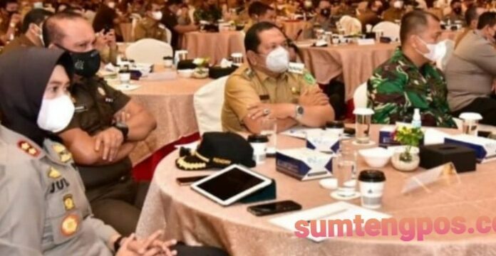 Forkopimda Padangsidimpuan Hadir Rapat Evaluasi PPKM dan Penyerapan Anggaran Penanganan Covid-19 Bersama Forkopimda Sumut
