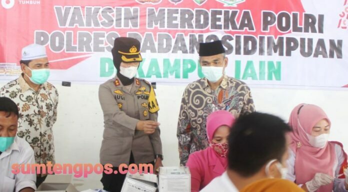 Vaksin Merdeka Polri Di Kampus IAIN Padangsidimpuan