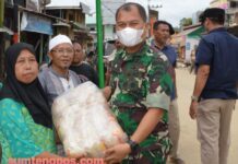 Dandim 0212/Tapsel Salurkan Bantuan Dilokasi Banjir Kabupaten Madina