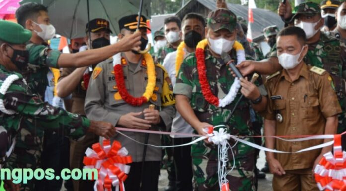 Dandim 0212/Tapsel Resmikan Kampung Pancasila Wilayah Kodim 0212/Tapsel