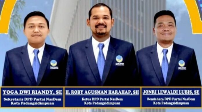 Peduli, DPD Garda NasDem Kota Padangsidmpuan Bagikan Sembako Kepada Warga Kota Salak