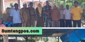 Babinsa Koramil 0212-02/Padangsidimpuan Serda AR Siregar Chek Dapur Umum Korban Kebakaran