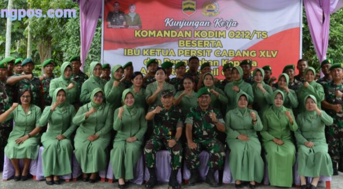 Kenali Prajurit Lebih Dekat, Dandim 0212/TS Beserta Ketua Persit KCK Cabang XLV Laksanakan Kunjungan Kerja Ke Jajaran di Kabupaten Palas