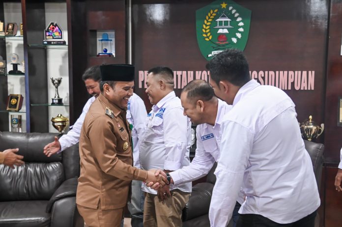 b5136b03-f730-4894-9791-b0ed1b30ed31