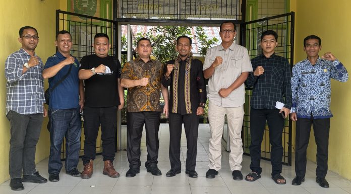 Kepala Dinas Pemuda, Olahraga dan Pariwisata Sambut Hangat Silaturahmi Pengurus PTMSI Kota Padangsidimpuan