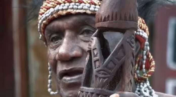 Tokoh Adat Kamoro Iwaka Ajak Warga Jaga Keamanan Demi Masa Depan Mimika