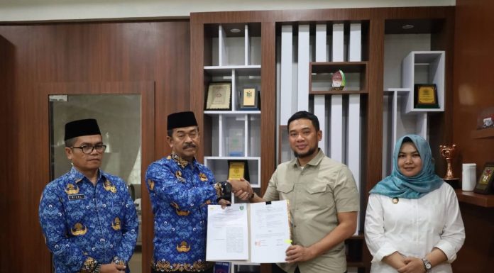 Tingkatkan Akurasi Data PJU, PLN UP3 Padang Sidimpuan dan Pemkab Madina Tandatangani MoU