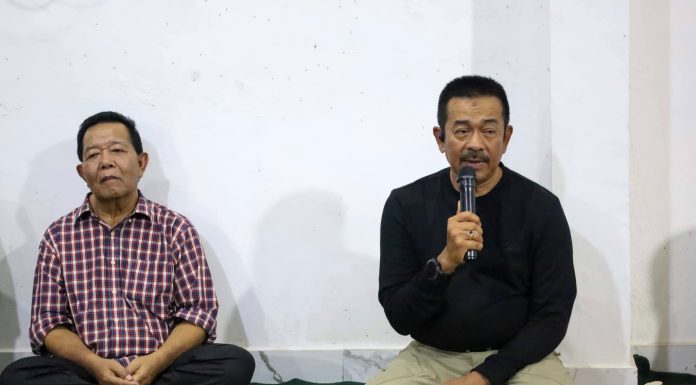 Bupati Saipullah dan Dahlan Hasan Silaturahmi dengan Warga Natal